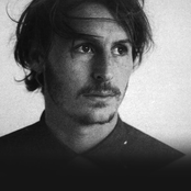 Ben Howard - List pictures