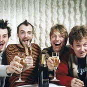 Travis - List pictures