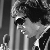 Scott Walker - List pictures