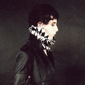 Iamx - List pictures