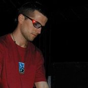 Valentino Kanzyani - List pictures