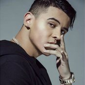 Kevin Roldan - List pictures