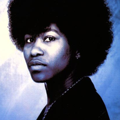 Joan Armatrading - List pictures