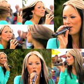 Natasha Thomas - List pictures