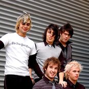 Elliot Minor - List pictures