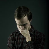 Peter Broderick - List pictures