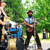 The Reverend Peyton's Big Damn Band - List pictures