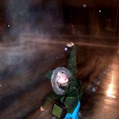 Laura Barrett - List pictures