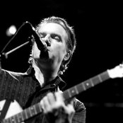 Mick Harvey - List pictures