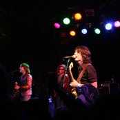 Rooney - List pictures