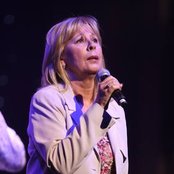 Marti Webb - List pictures