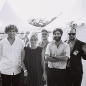 Shout Out Louds - List pictures