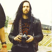 Eerie Von - List pictures