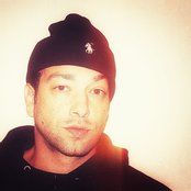 Smoov-e - List pictures