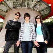 Cut Copy - List pictures