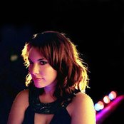 Lisa Leuschner - List pictures