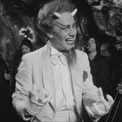 Oingo Boingo - List pictures