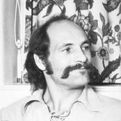 Mike Pinder - List pictures