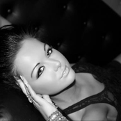 Skyla - List pictures