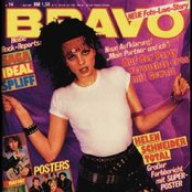 Helen Schneider - List pictures