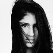 Janet Leon - List pictures