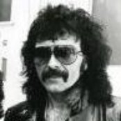 Iommi - List pictures