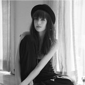 Diane Birch - List pictures