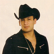 Valentin Elizalde - List pictures