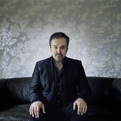 David Arnold - List pictures