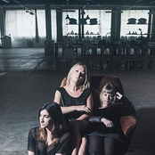 Little May - List pictures