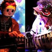 Salmon Cooks U-zhaan - List pictures