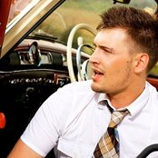 Carlos - List pictures