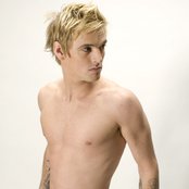 Aaron Carter - List pictures