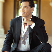 El Debarge - List pictures