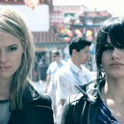 Uh Huh Her - List pictures