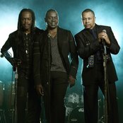 Earth Wind & Fire - List pictures