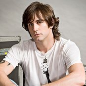 Axel - List pictures