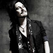 Gilby Clarke - List pictures