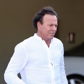 Julio Iglesias - List pictures