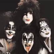 Kiss - List pictures