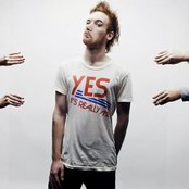 Rusko - List pictures
