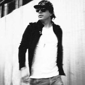 Kevin Rudolf - List pictures