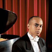 Stewart Goodyear - List pictures