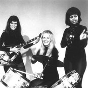 Josie & The Pussycats - List pictures