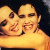 Wendy & Lisa - List pictures
