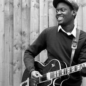 Michael Kiwanuka - List pictures