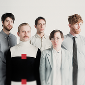 Lower Dens - List pictures