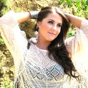 Molly Sandén - List pictures