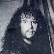 Wayne - List pictures