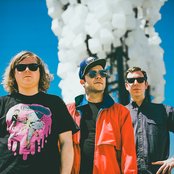 Future Islands - List pictures